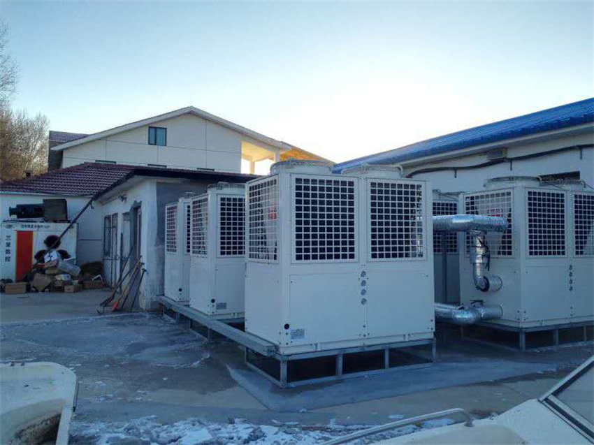 延庆山区双级高温热泵集中供暖试点 室内温度20度